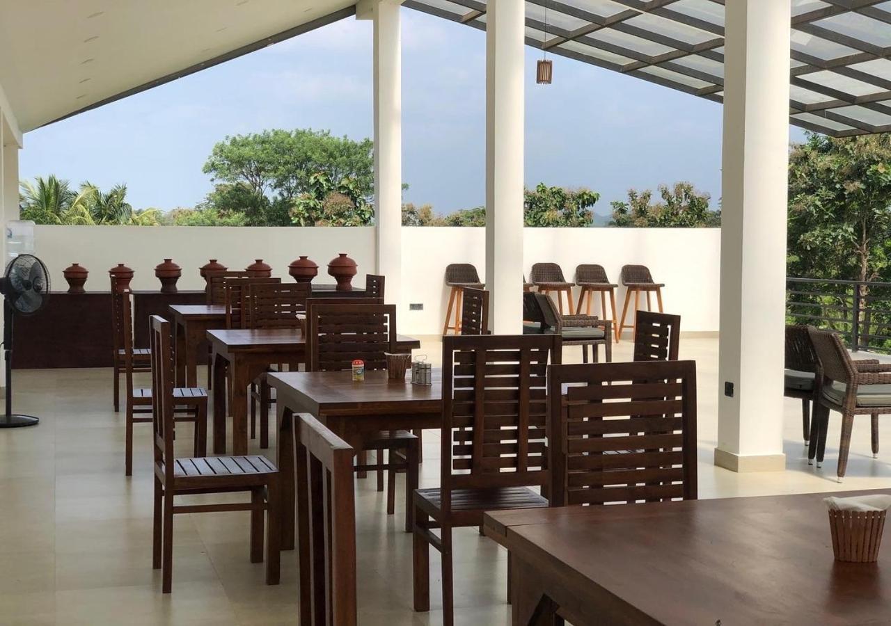 Atteriya Sigiriya Hotel Kültér fotó